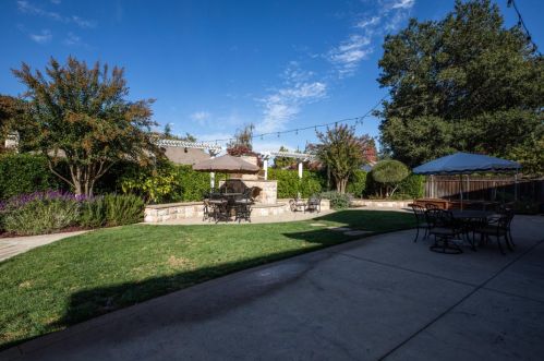 14911 Blossom Hill Rd, Los Gatos CA  95032-4926 exterior