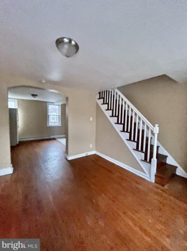 5300 Grays Ave, Philadelphia PA  19143-5821 exterior