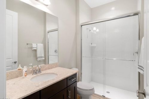 4464 Tamarind Way, Naples FL  34119-9684 exterior