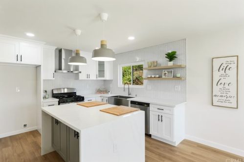 20550 Seton Hill Dr, Walnut CA  91789-1019 exterior