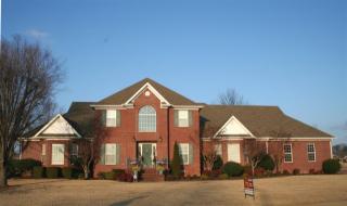 1600 Clubhouse Dr, Dyersburg, TN 38024-8848