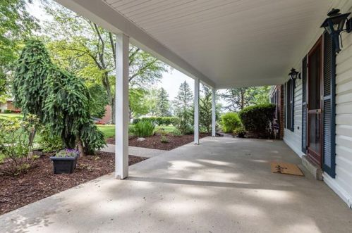 1836 Tragone Dr, Pittsburgh, PA 15241-2665
