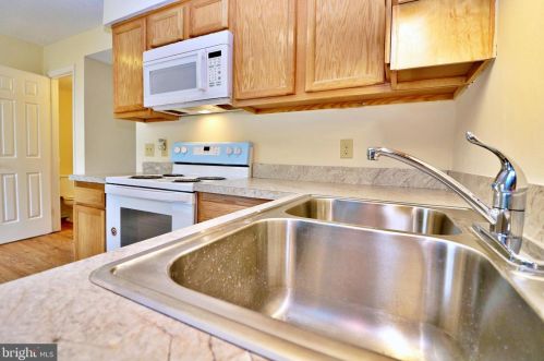 55 Mallard Ct, Charles Town WV  25414-5804 exterior