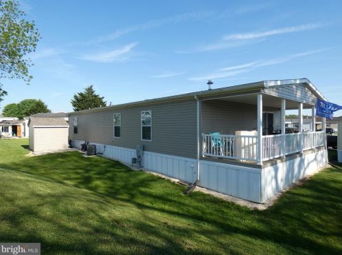365 Carnation Dr, Smithville, PA 17560-9670