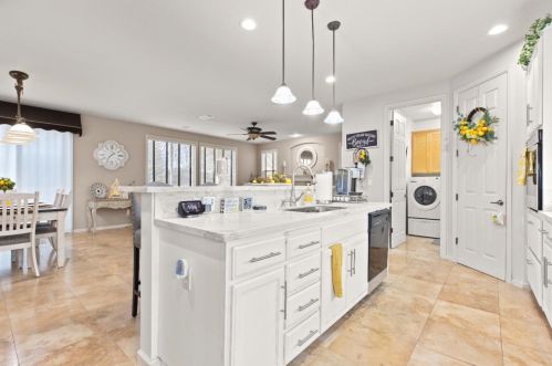 4300 Blake Dr, Modesto CA  95356-8925 exterior