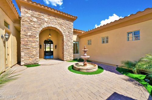 8902 Ann Way, Scottsdale, AZ 85260-5064