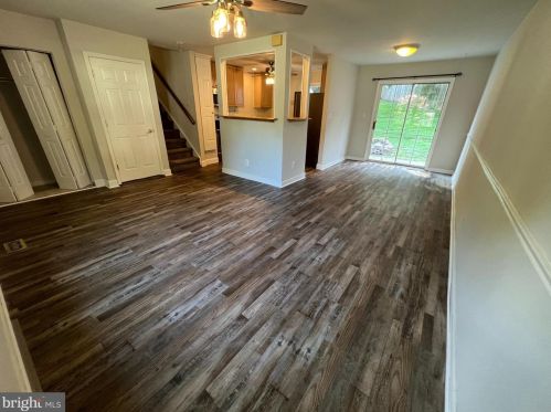 10914 Crestwood Dr, Spotsylvania VA  22553-1602 exterior