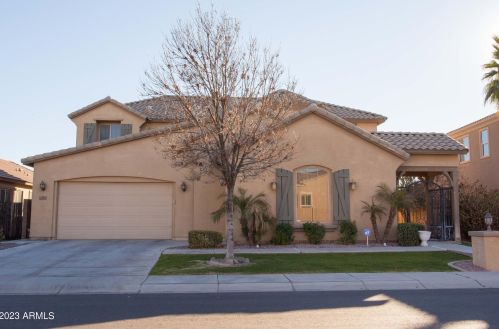 3141 Kimberlee Way, Chandler AZ  85286-2490 exterior
