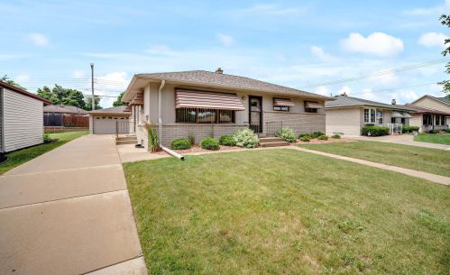 3231 85, Milwaukee WI 53227-4616 exterior