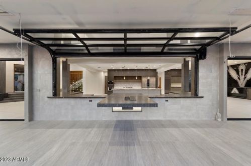 10315 Calle De Las Brisas, Scottsdale AZ  85255-4829 exterior