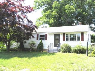 4 Greendale Ave, Cromwell, CT 06416-1509