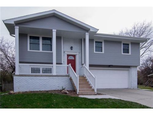 3924 Ross Rd, Ames, IA 50014-3831