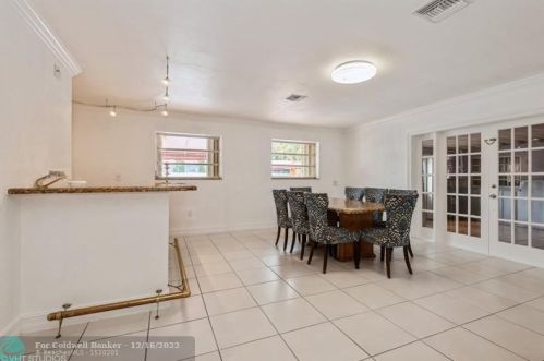 6901 16th St, Hollywood FL  33023-2025 exterior
