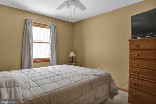 409 Acer Dr, Blandon PA  19510-9553 exterior