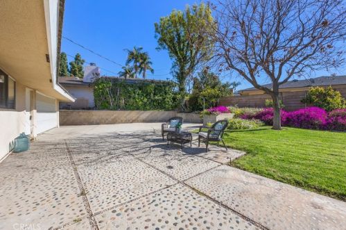 1400 Wardman Dr, Brea CA  92821-2033 exterior