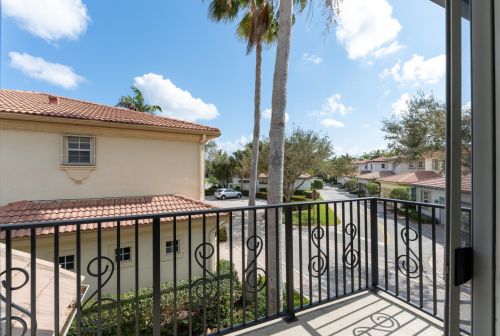 186 Evergrene Pkwy, West Palm Beach, FL 33410-1507