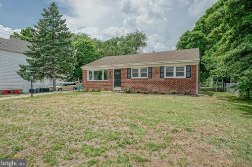 424 Sheridan Ave, West Deptford, NJ 08066-1143