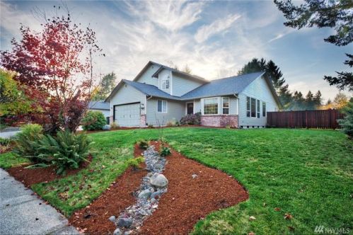 7409 Henderson Ct, Olympia, WA 98501-6835