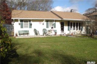 161 Meadowmere Ave, Manor Park, NY 11950-5016