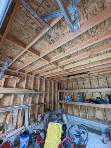 83 Faneuil St, Windsor CT 06095-4523 exterior