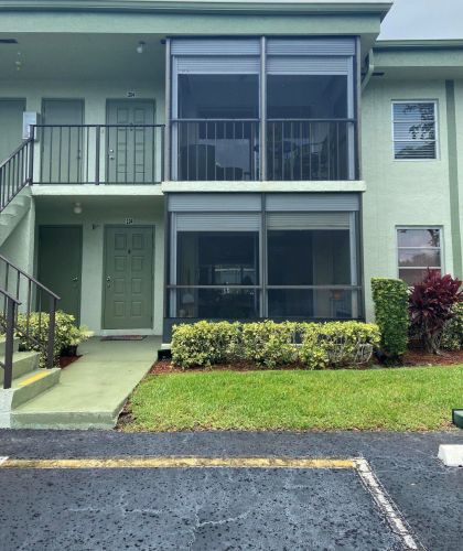 7527 Oriole Blvd, Delray Beach, FL 33446-3517