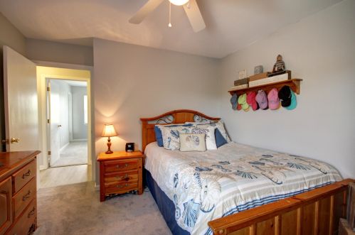 1073 Marsh Court Ln, Mount Pleasant SC  29464-3356 exterior