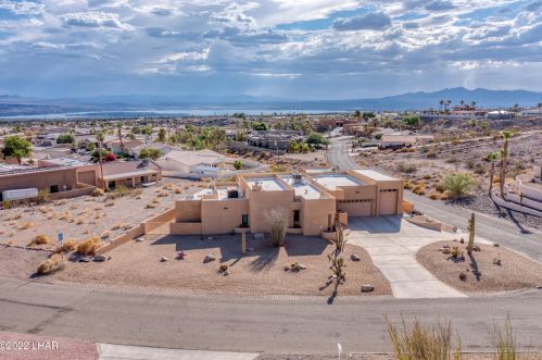 4065 Northstar Dr, Lake Havasu City, AZ 86406-4426