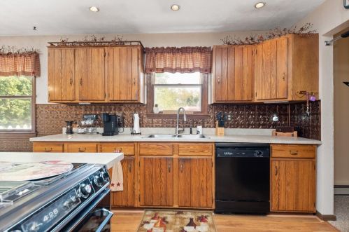 2240 Dean Rd, Mount Olive OH  45106-9440 exterior