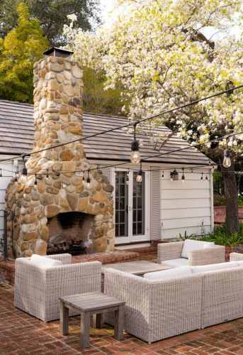 1564 Ramona Ln, Santa Barbara CA  93108-2634 exterior