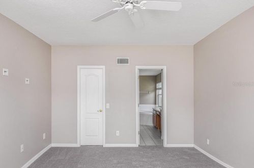 19020 Fishermans Bend Dr, Lutz FL  33558-9753 exterior