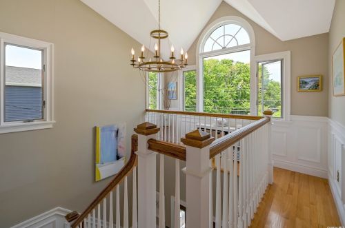 624 Tower Mews, Oakdale NY  11769-2449 exterior