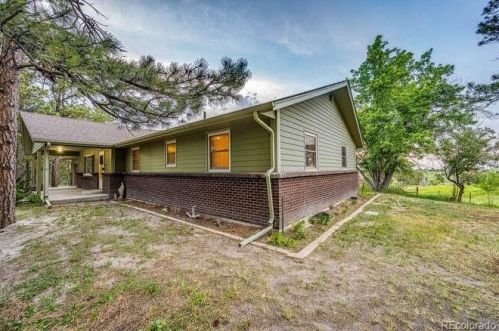 32220 Pine View Dr, Kiowa, CO 80117-8910