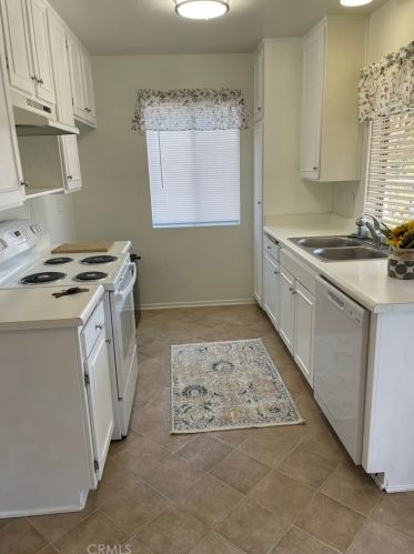 26377 Oak Highland Dr, Santa Clarita, CA 91321-1301