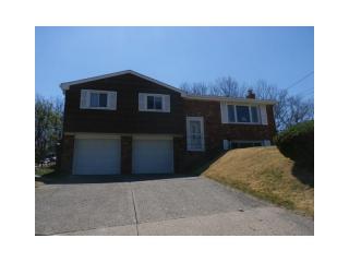 503 Pin Oak Dr, Glenshaw, PA 15116-1125