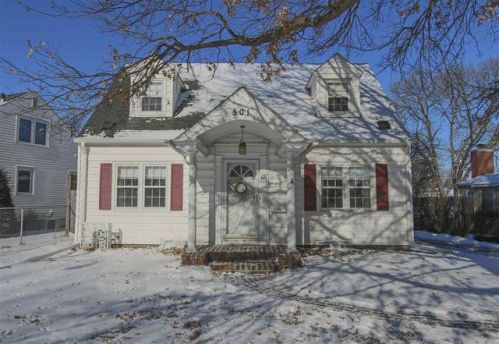 501 Ter Dr, Waterloo IA  50702-5031 exterior