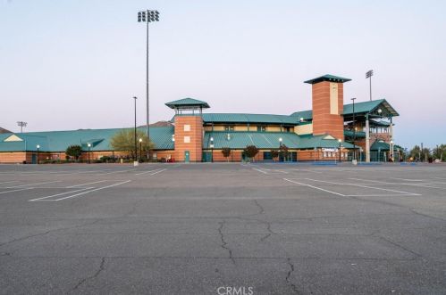 29586 Rawlings Way, Lake Elsinore CA  92530-4684 exterior