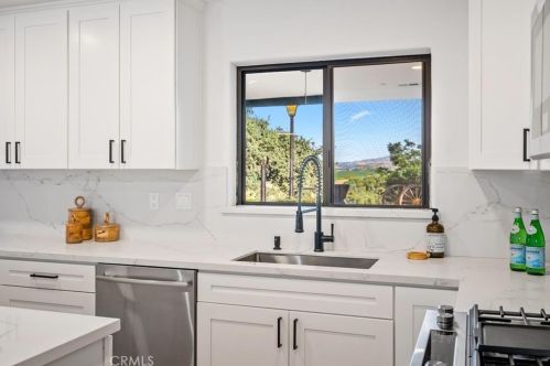 3310 Neal Spg Rd, Templeton CA  93465-9636 exterior