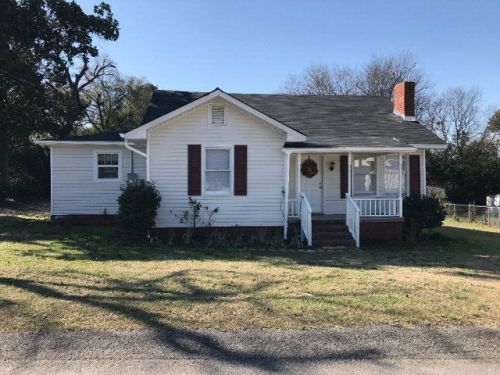 134 Burnett St, Burnettown, SC 29851-2884