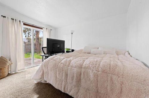 275 Carleton Dr, Ukiah CA  95482-3821 exterior