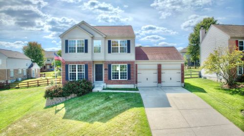 1733 Greatwood Dr, Florence KY  41042-8121 exterior