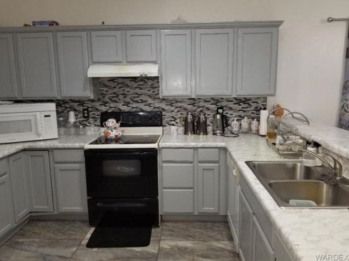 1143 Pear Tree Ln, Bullhead City AZ  86442-7675 exterior