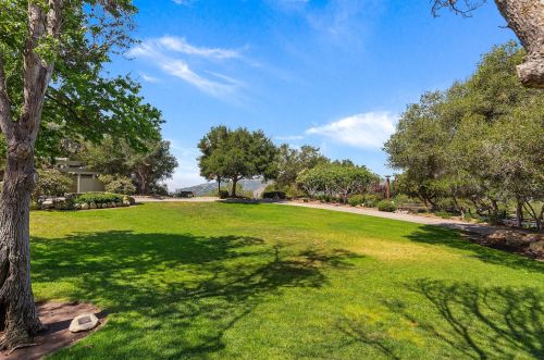 1720 Calle Poniente, Santa Barbara CA  93101-4916 exterior