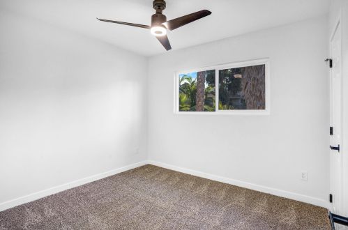 1311 Morning Glory Pl, Vista CA  92084-7222 exterior