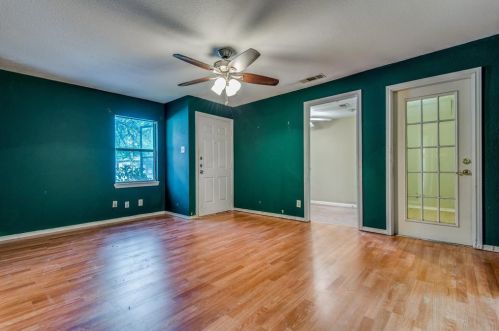 1323 Norman St, Denton, TX 76201-7044