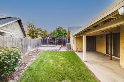 90 Elderberry Ct, Chico CA  95928-4025 exterior