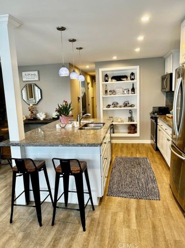 267 Revere Way, Newport Beach CA  92660-6160 exterior