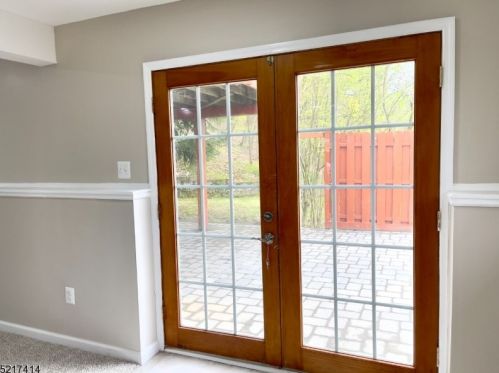 69 Layton Rd, Wantage NJ  07461-3311 exterior