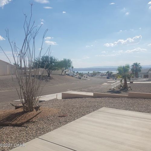 2515 Barranca Dr, Lake Havasu City, AZ 86403-3106
