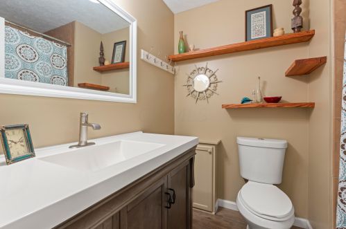 6762 Johnstown Utica Rd, Johnstown OH  43031-9407 exterior
