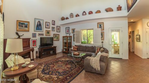 10456 Seven Generations Way, Tucson, AZ 85747-5809